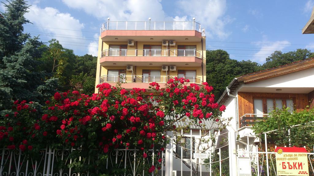 Guest House Byki Sveti Vlas Bagian luar foto