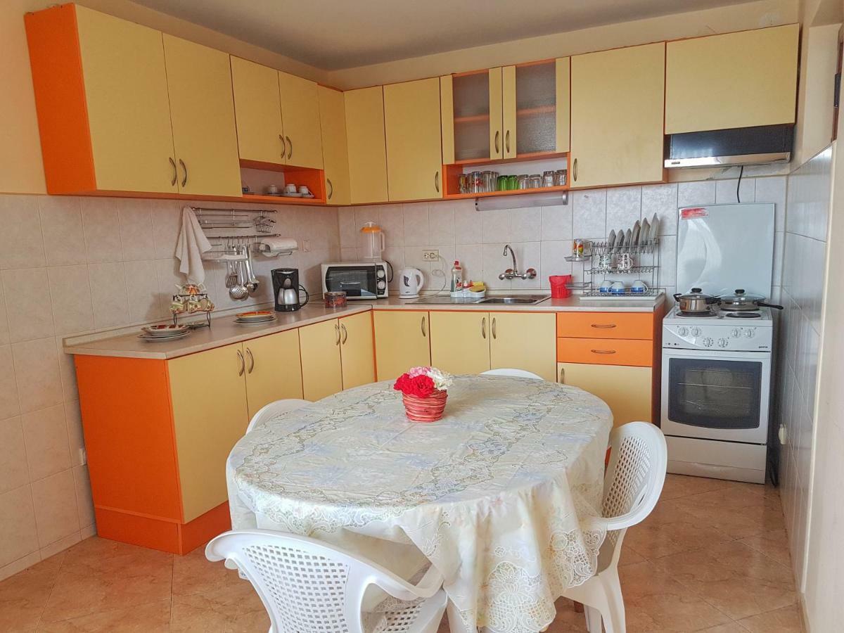 Guest House Byki Sveti Vlas Bagian luar foto