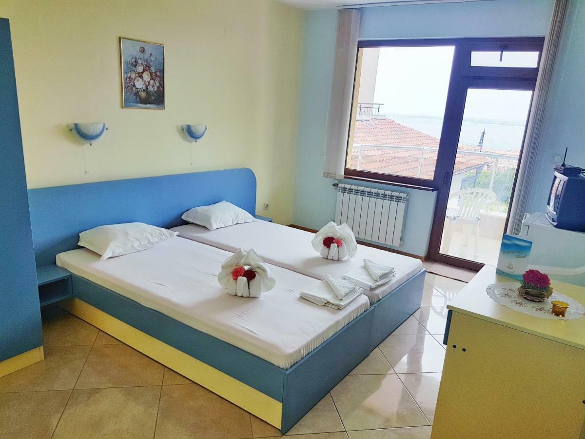 Guest House Byki Sveti Vlas Bagian luar foto